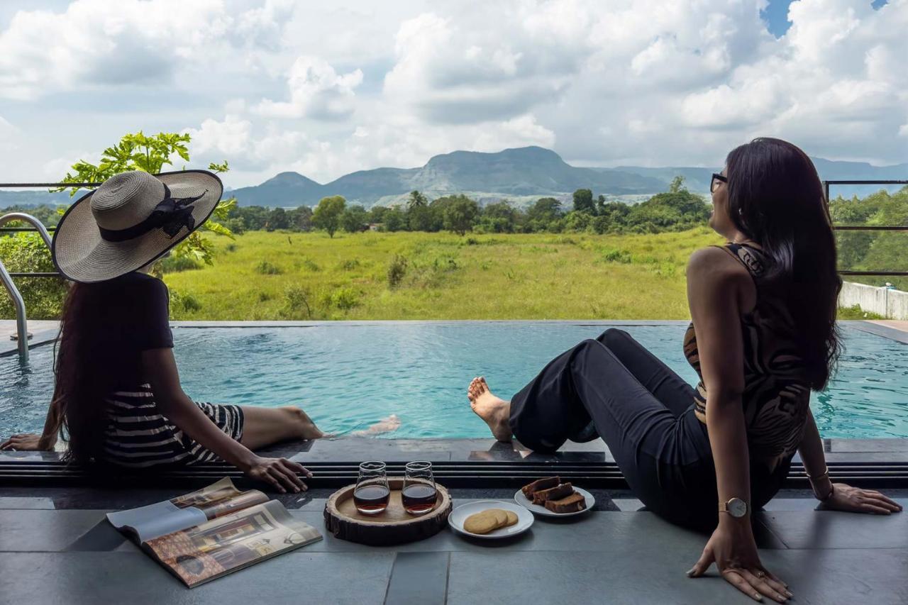 Two Villa By Stayvista With Infinity Pool, Farm & Mountain Views, Modern Interiors Karjat Exteriör bild